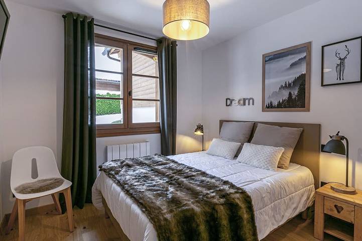 Gîte pour 4 personnes, avec jardin et terrasse dans Lac des Confins - 2