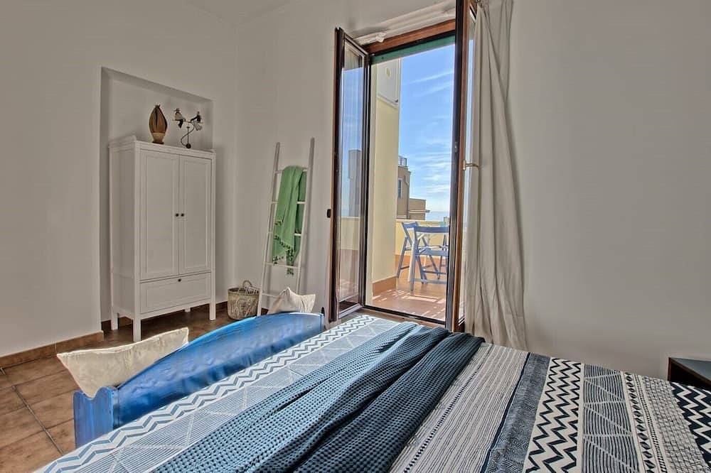 Penthouse aan de Middellandse Zee in Lido di Ostia, Rome