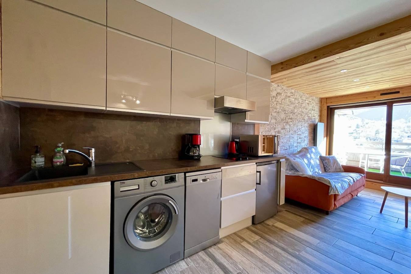 Estudio entero, Beautiful studio with magnificent view in Briançon, Serre Chevalier