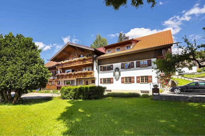 Ferienwohnung für 6 Personen, mit Balkon und Garten im Oberallgäu
