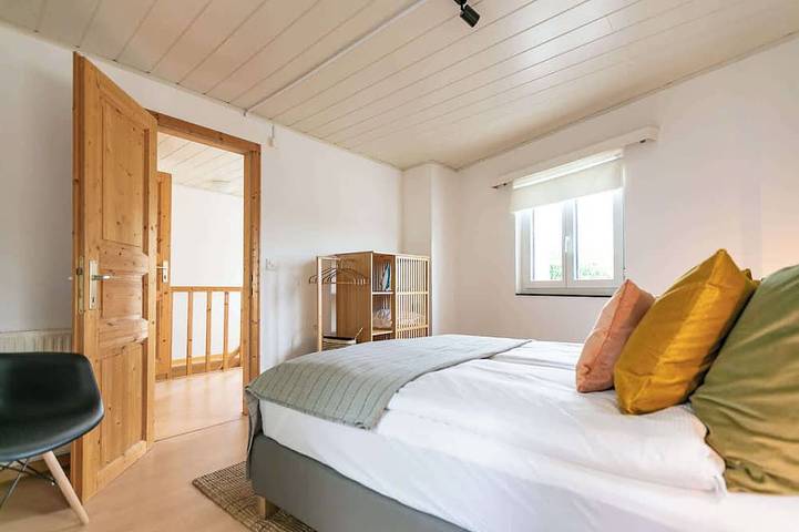 Ganze Wohnung, Apartment West Maisonette with Garden - private Parking - Nespresso in St. Gallen 14 Bruggen, St. Gallen