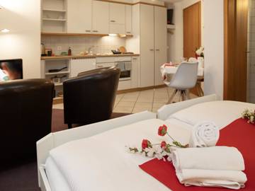 Holiday Apartment for 2 People in Grindelwald, Western Alps, Photo 1