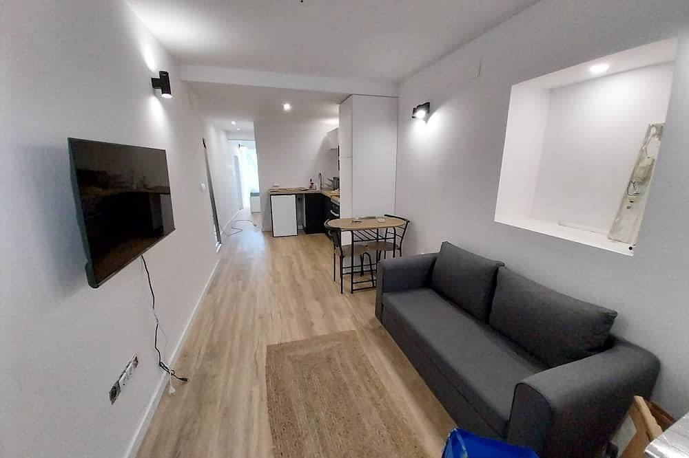 Holiday apartment in Lisbon from £140 per night