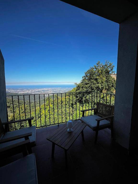 Location de vacances pour 4 personnes, avec vue et jardin, animaux acceptés à Loreto-di-Casinca