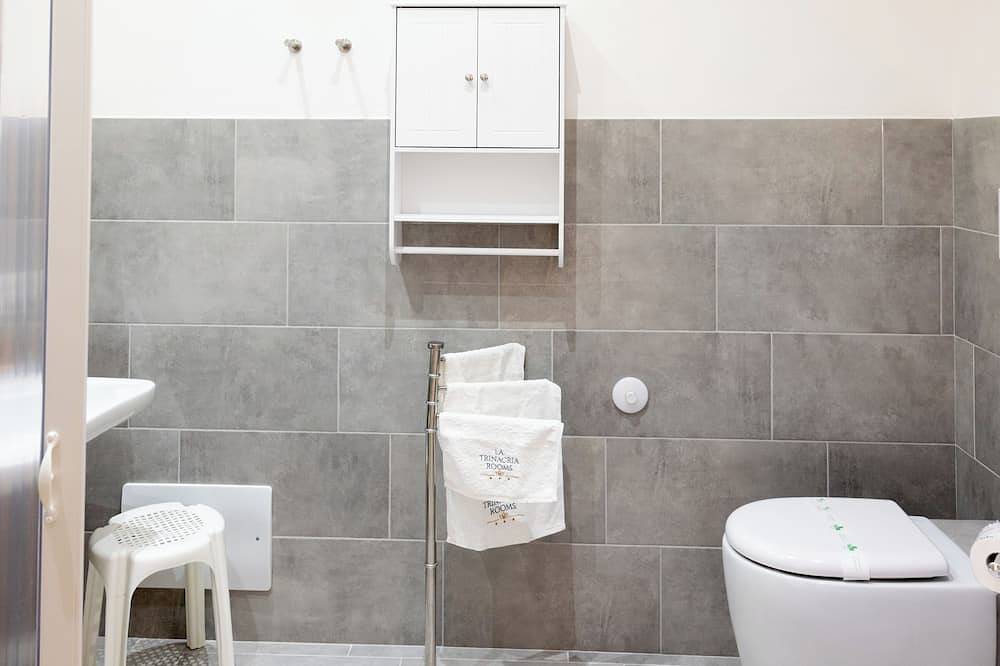 Room 1 a in Trapani, Trapani Provinz