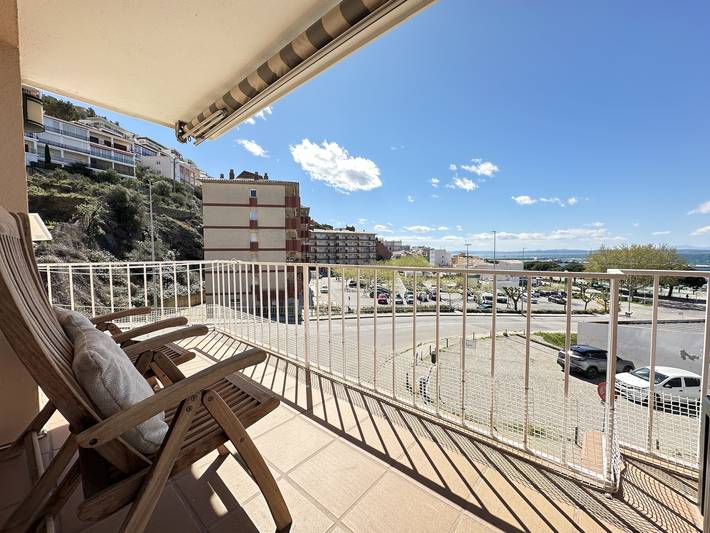 Gîte pour 6 personnes, avec terrasse, animaux acceptés à Roses