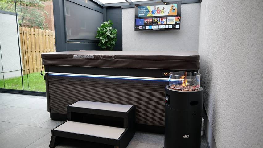 Ferienhaus für 10 Personen, mit Garten und Whirlpool in Hannover und Umgebung - 2