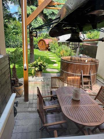 Villa für 10 Personen, mit Pool und Garten sowie Sauna am Balaton