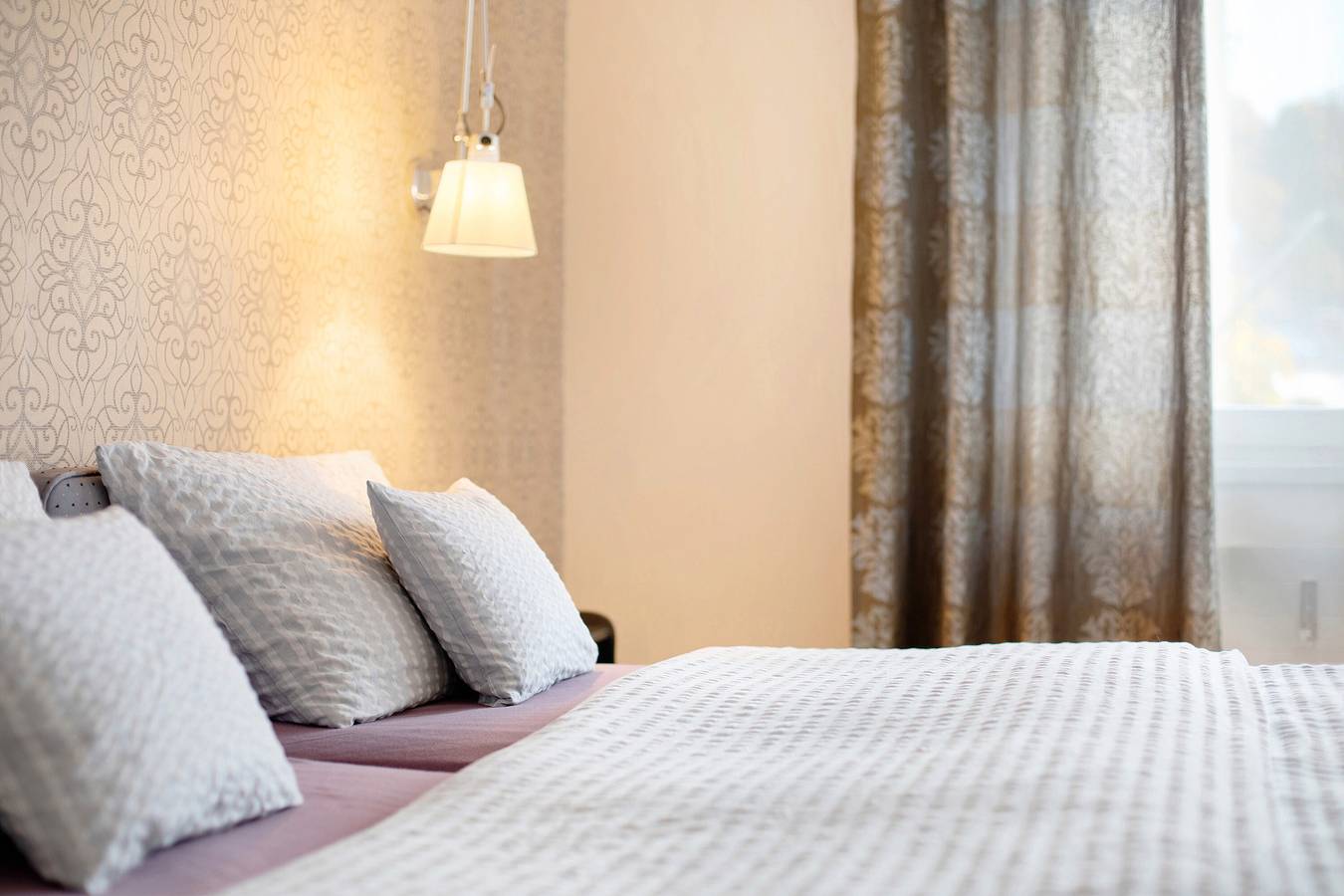 Ganzes Studio, Stiegeler Ferienwohnung Nr 3Augustinerplatz mit Balkon und Wi-Fi in Freiburg, Südschwarzwald