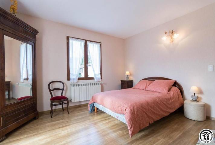 Location de vacances pour 4 personnes, avec jardin à Chein-Dessus - 3