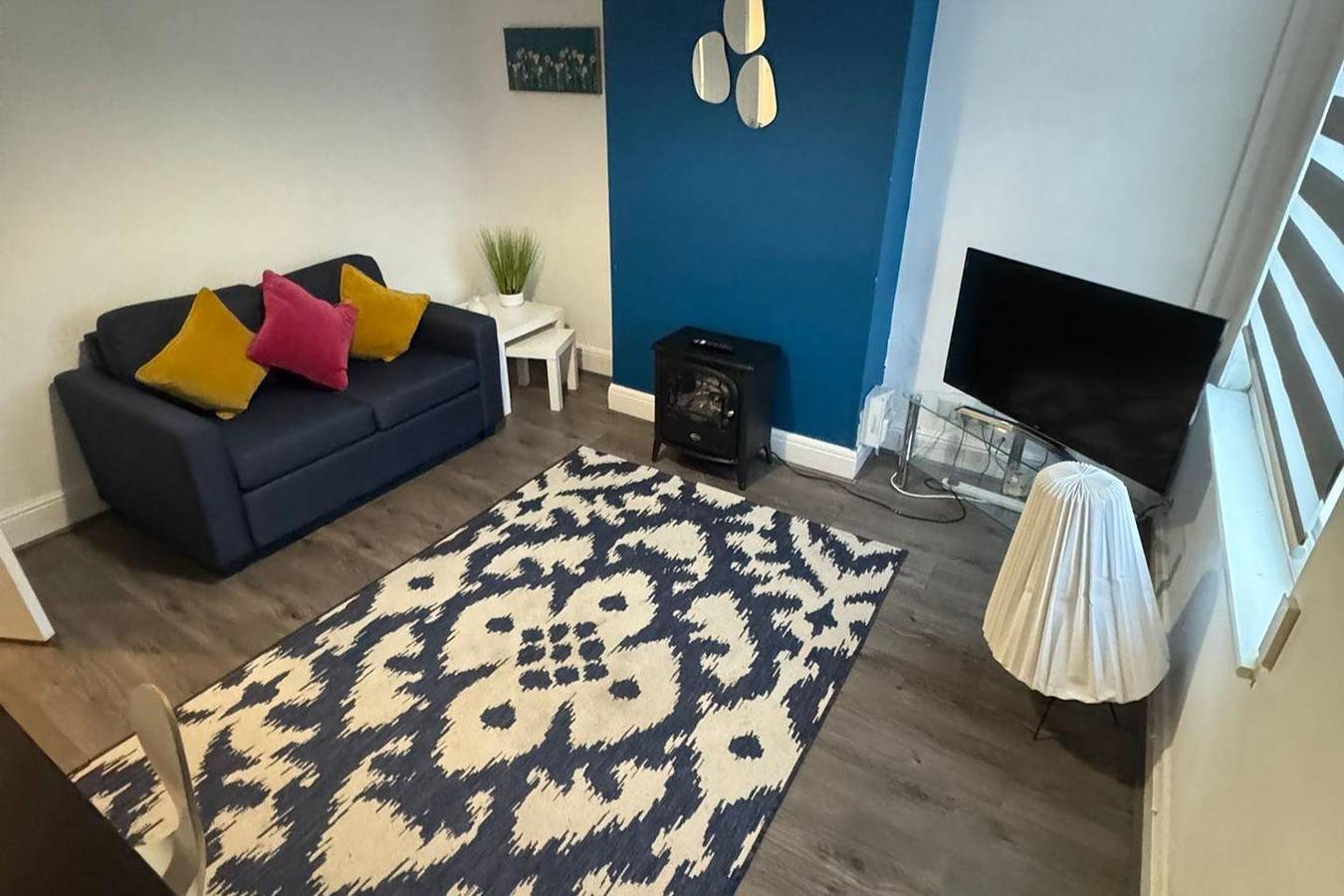 Entire holiday apartment, 1br-2guests-freeparking-wifi-tv in Oadby and Wigston, Heart of England