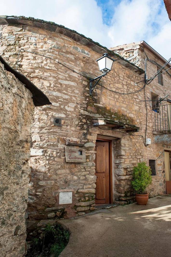 Casa rural para 8 personas, con Balcón y Piscina en Las Hurdes