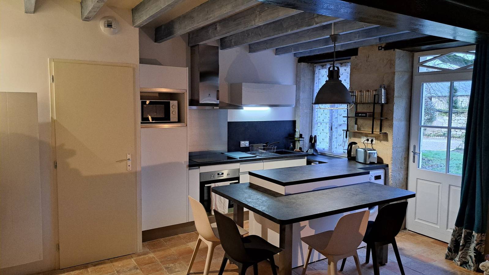 Gîte "Le Petit Magnan" in Savigny-en-Véron, Vallée de la Loire