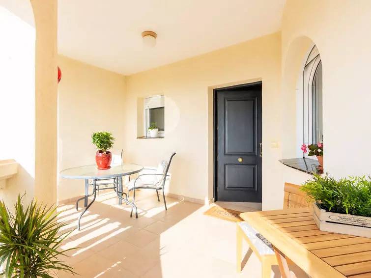 Casa 8 Personas in Palau Sabardera, Alt Empordà