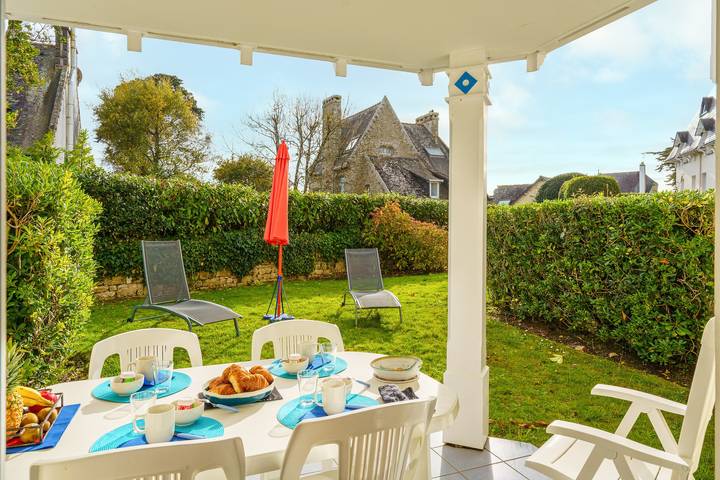 Vakantiewoning voor 3 personen, with terras and zwembad as well as tuin, met huisdier in Bénodet