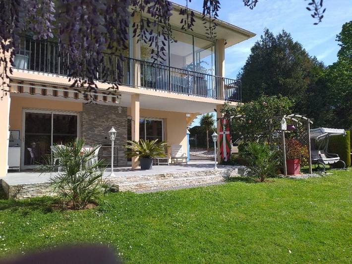 Appartement de vacances pour 4 personnes, avec jacuzzi et jardin