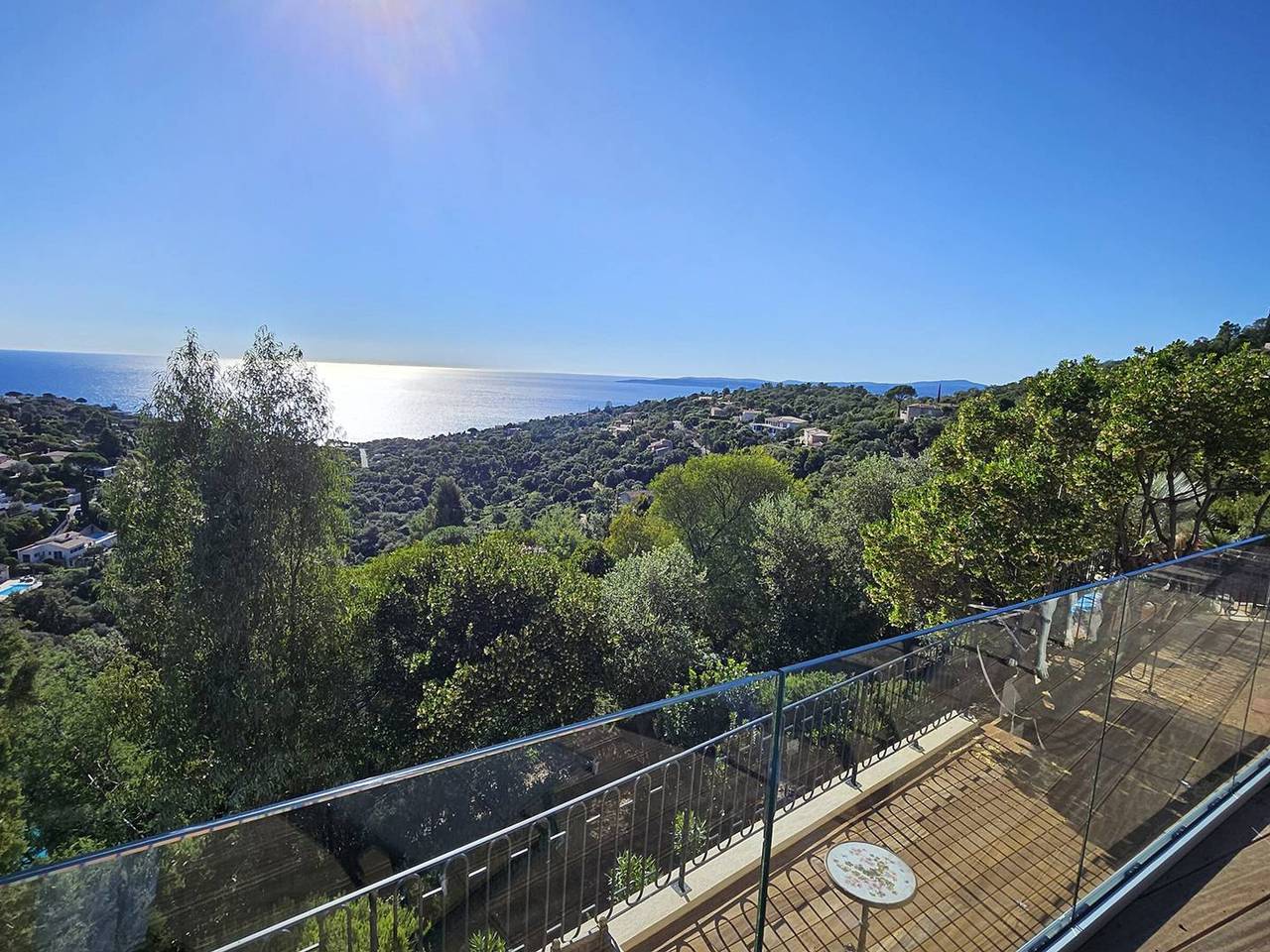 Herrenhaus 12, Pool, Klimaanlage, Haustiere erlaubt in Les Issambres, Roquebrune-sur-Argens