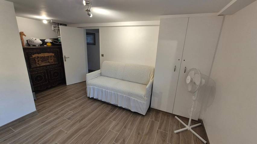 Location de vacances pour 2 personnes, avec jardin et vue à Champigny-sur-Marne - 4