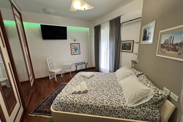 Entire apartment, Il Sorriso Di Liu in Agrigento in Agrigento, Agrigento Province