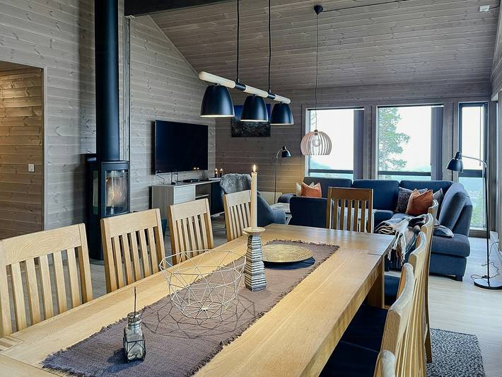Moderne Hütte mit Panoramablick auf den Bringsfjellet in Jotunheimen