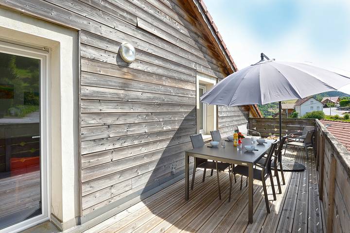 Gîte pour 4 personnes, avec Terrasse dans Lac des Corbeaux - 2