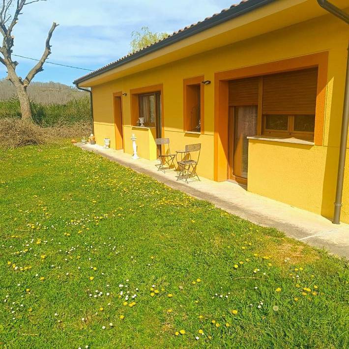 Chalet para 8 personas, con Balcón y Jacuzzi además de Terraza y Jardín en Oviedo - 3