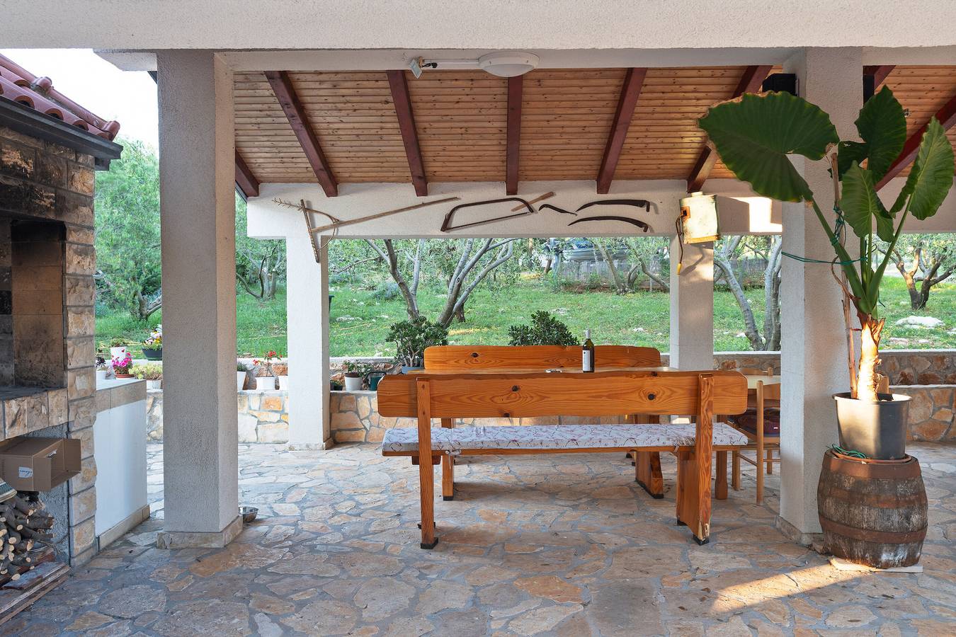 Entire apartment, Apartment Uga in Mandre, Pag Island