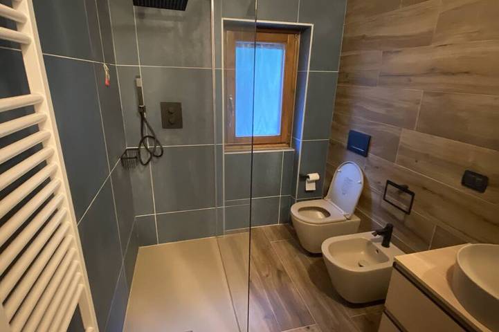 Chalet für 4 Personen, mit Garten in Pianello del Lario - 3