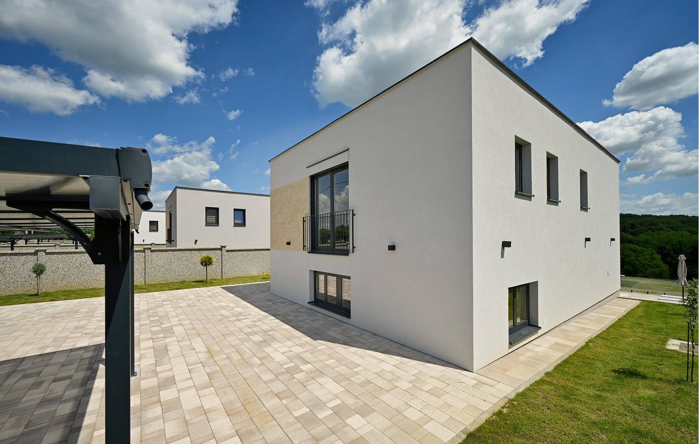 Geräumige 156 m² große Wohnung mit Pool, WLAN, Parkplatz und Grill in Bjelovar-Bilogora