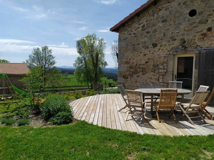Gîte pour 9 personnes, avec jardin, animaux acceptés