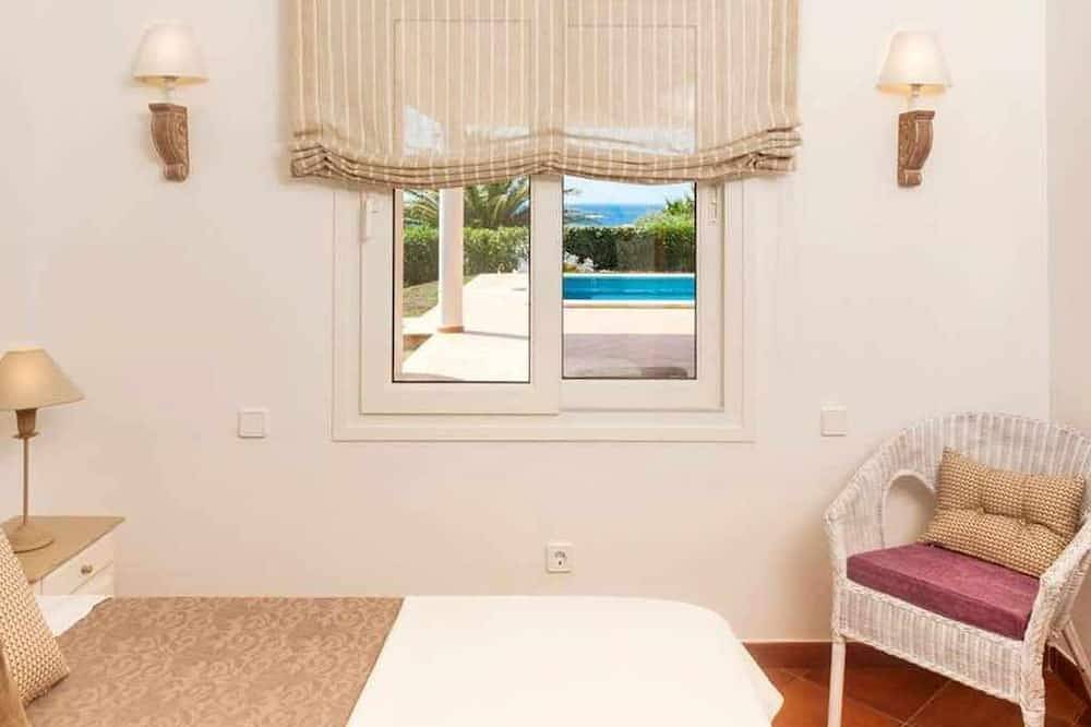 Villa Atalaya - Luxury Moden villa in Torret de Baix, Sant Lluís