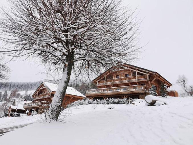 Casa rural para 14 personas, con terraza además de vistas y sauna - 1