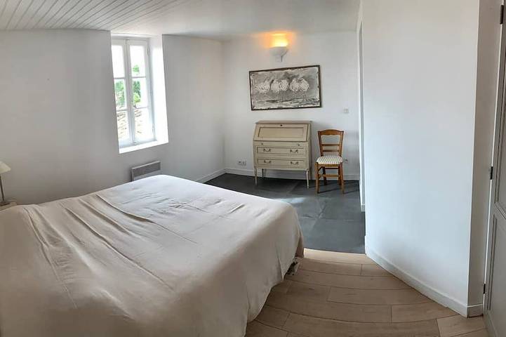 Le Puy de Sorelle : Maison de charme rénovée très ensoleillée in Le Bois-Plage-en-Ré, Île de Ré