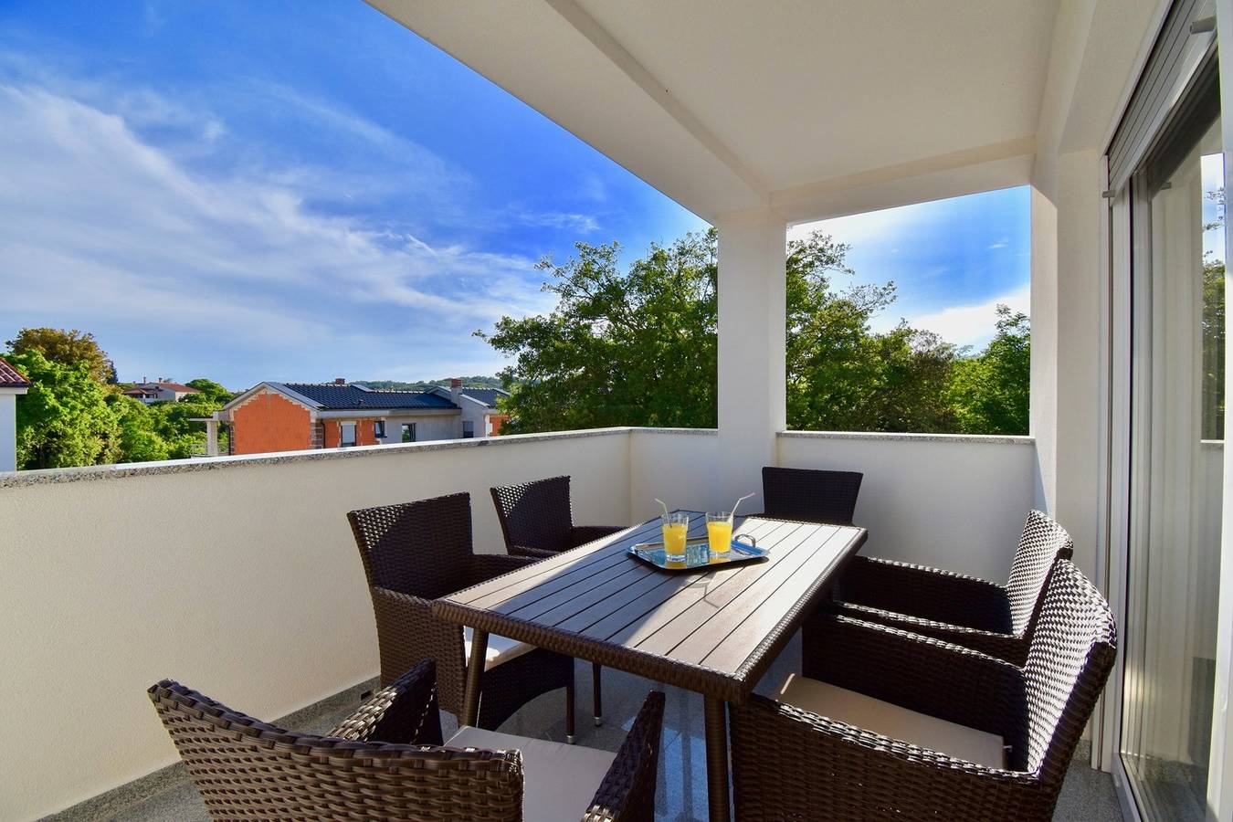 Ganze Wohnung, Spacious new holiday apartment / A4 *** in Stinjan, Südküste Istrien