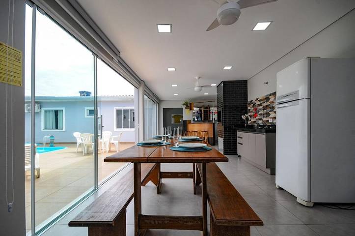 Apartamento para 12 personas, con jardín y piscina, Se admiten mascotas en Foz do Iguaçu