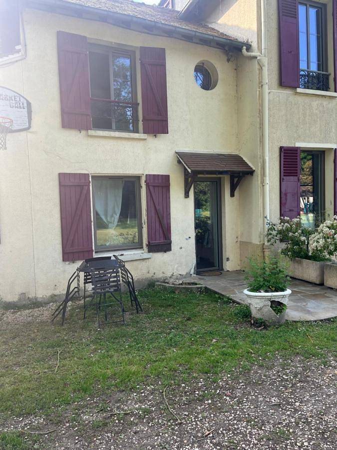 Gîte pour 5 personnes, avec jardin à Couilly-Pont-aux-Dames - 3