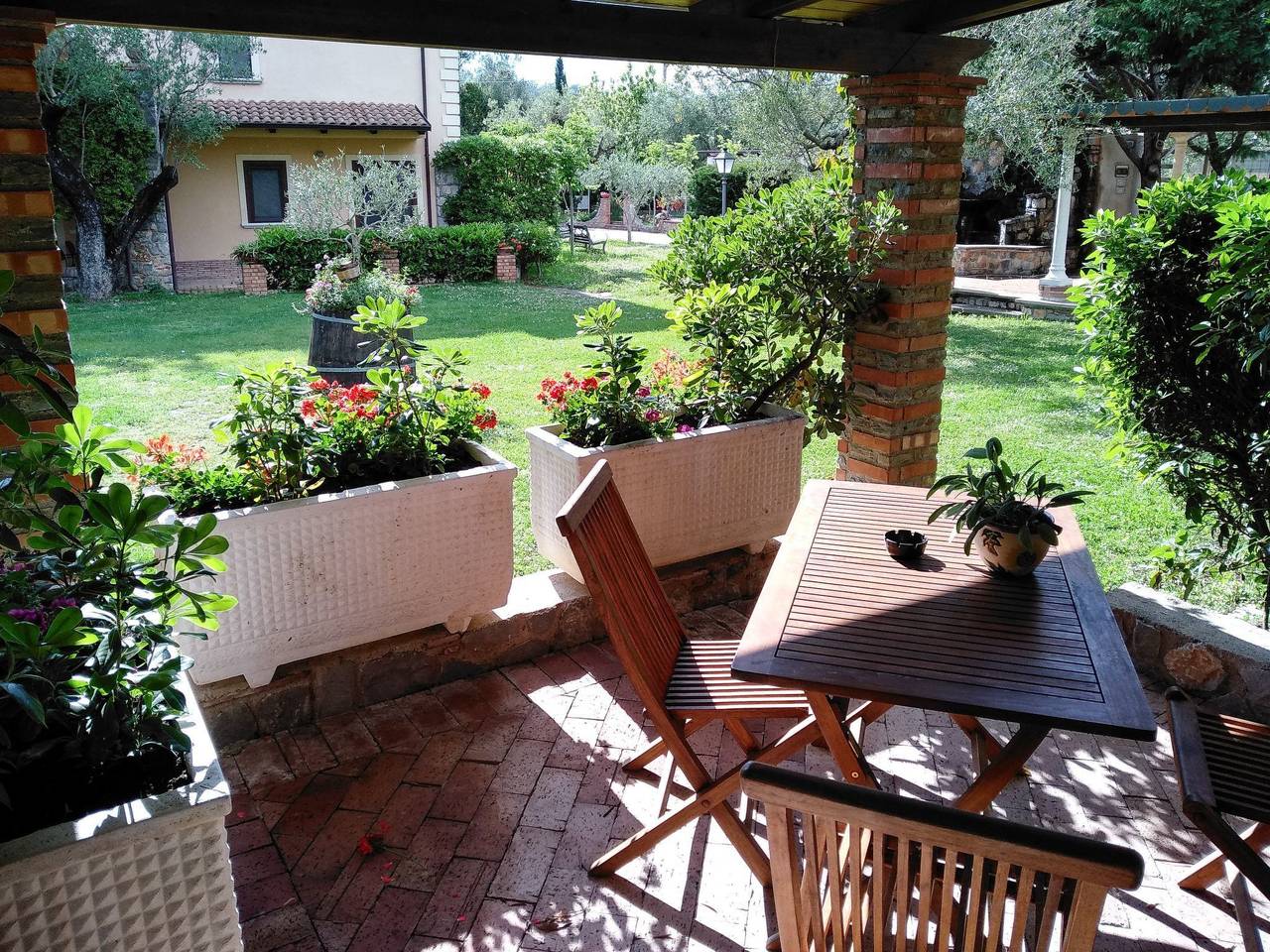 Appartement entier, Appartement in Centola mit Grill, Terrasse und Garten in Centola, Cilento