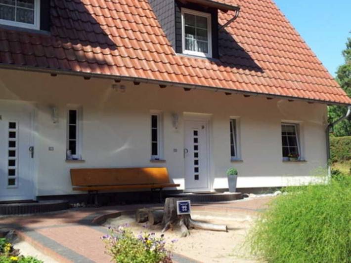 Ferienwohnung für 4 Personen, mit Garten und Seeblick sowie Terrasse in Ückeritz