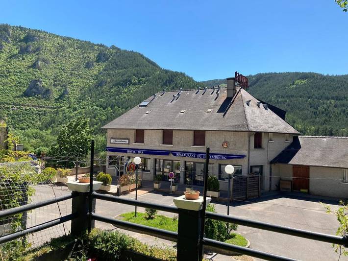 Hôtel pour 3 personnes, avec vue et terrasse à Balsièges