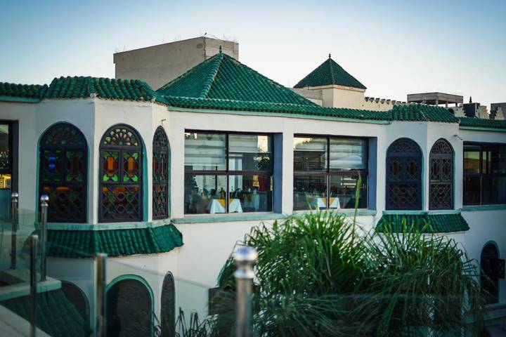 Maison d’hôte pour 3 personnes, avec piscine et jardin ainsi que sauna et jacuzzi dans Fes Al Bali