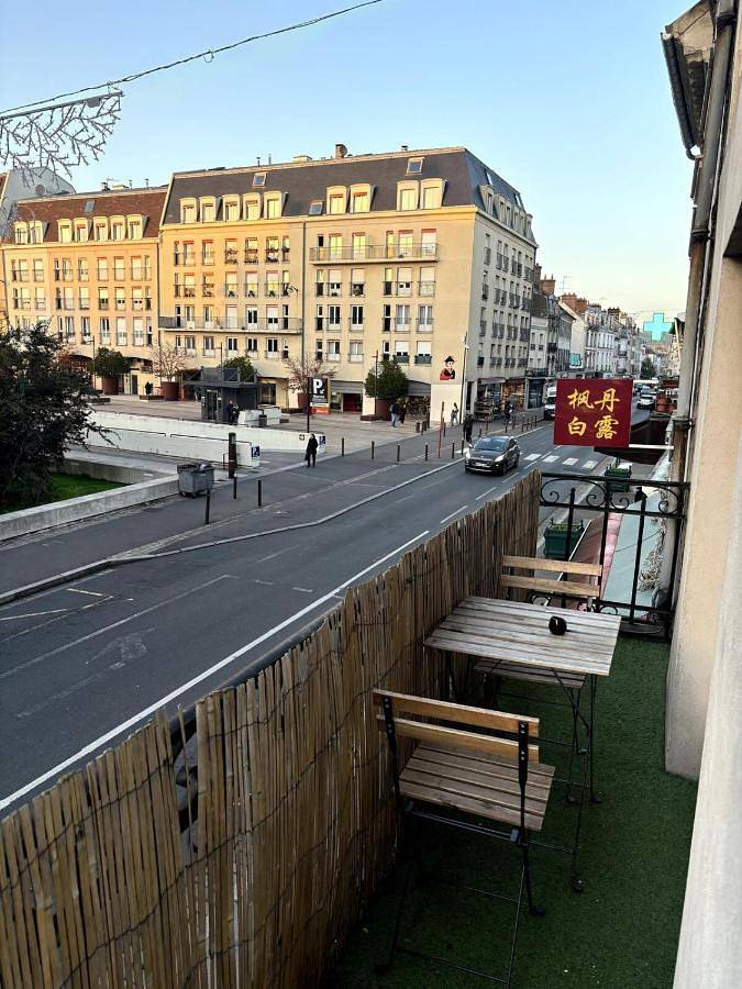 Appartement entier, Grand T3-Cœur de Fontainebleau-300 m du château in Fontainebleau, Seine-et-Marne