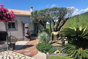 Cottage pour 6 personnes, avec jardin à Colombiers