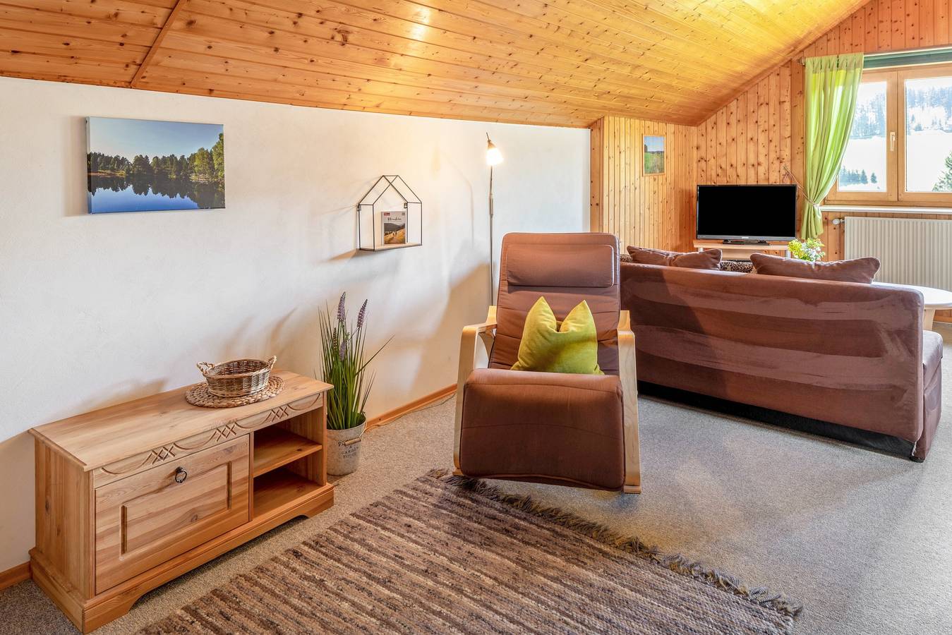 Ganze Wohnung, Helles Apartment Kandel auf dem Bauernhof mit Blick ins Grüne in Schönwald, Südschwarzwald
