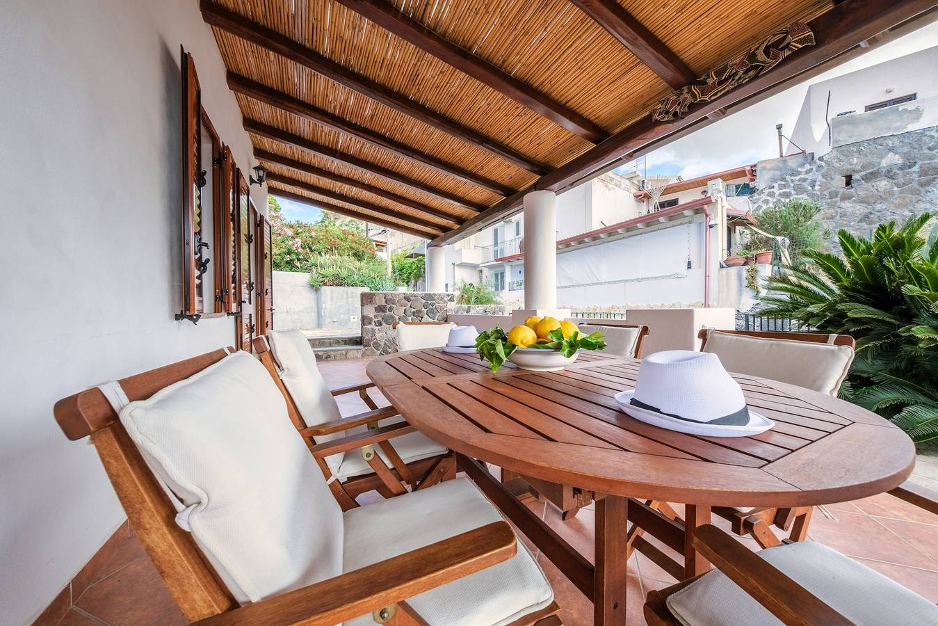 Villa Casa Gialla – Appartement de style éolien in Francés: Lipari (ville), Lipari