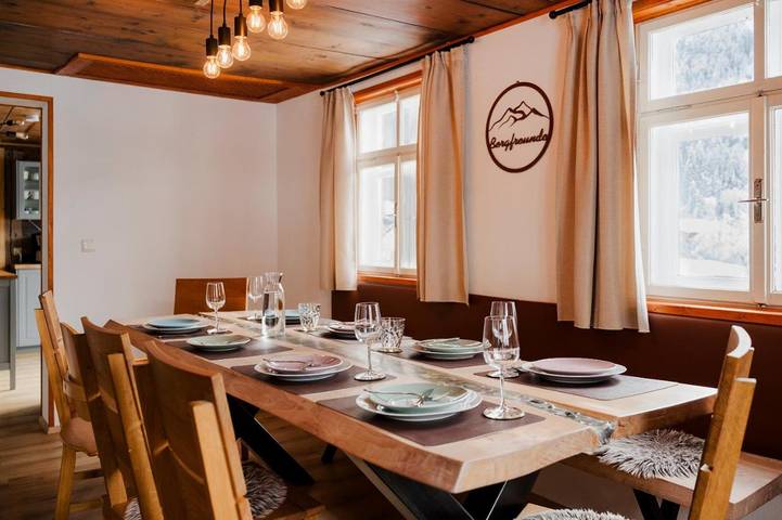 Ferienwohnung für 7 Personen, mit Ausblick und Garten in Dalaas