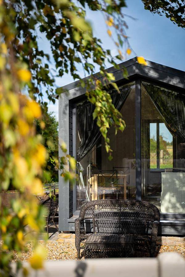 Ferienhaus für 4 Personen, mit Garten und Ausblick in Potsdam und Umgebung