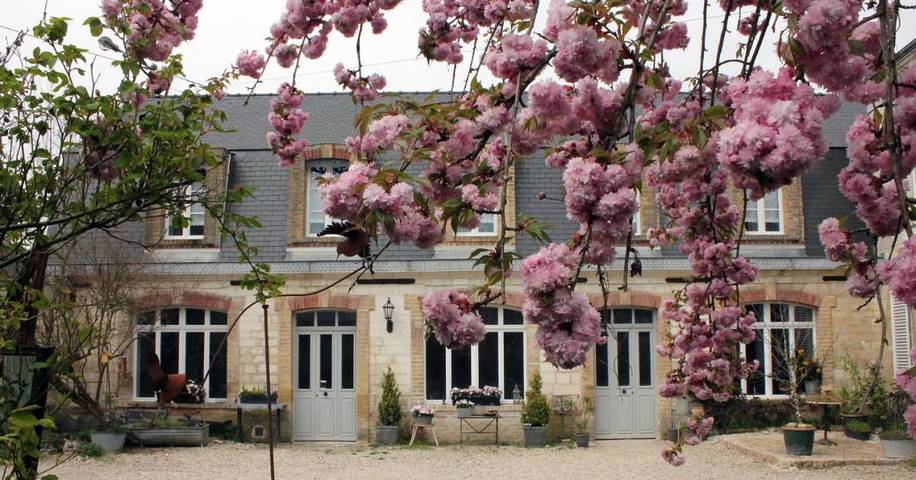 Maison d’hôte pour 2 personnes, avec Terrasse ainsi que Jardin et Vue