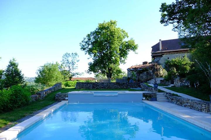 Maison de campagne pour 12 personnes, avec Balcon et Jacuzzi ainsi que Terrasse et Jardin à District de Lu'nan - 2