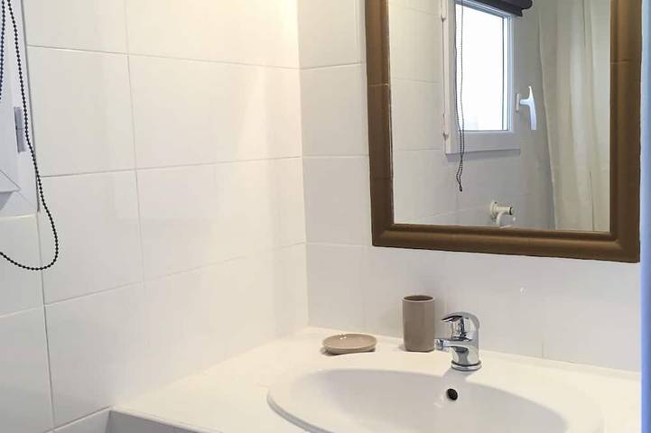 Gîte pour 4 personnes, avec piscine ainsi que terrasse et jardin à Maussane-les-Alpilles - 4