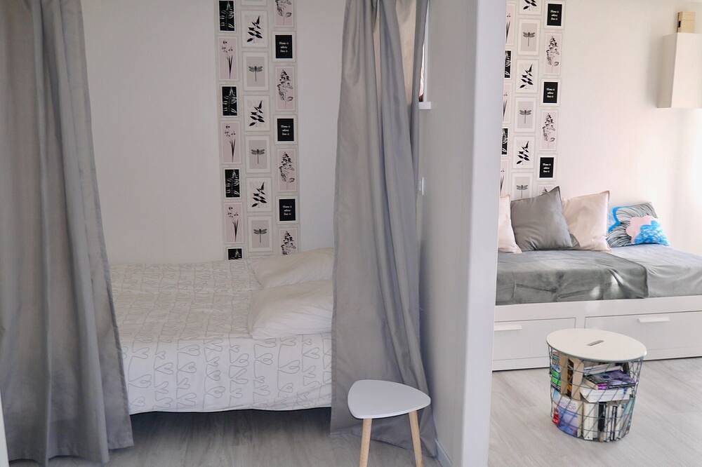 Appartement entier, Studio 4 Personnes Avec Terrasse Et Grand Jardin in Port Navalo, Arzon